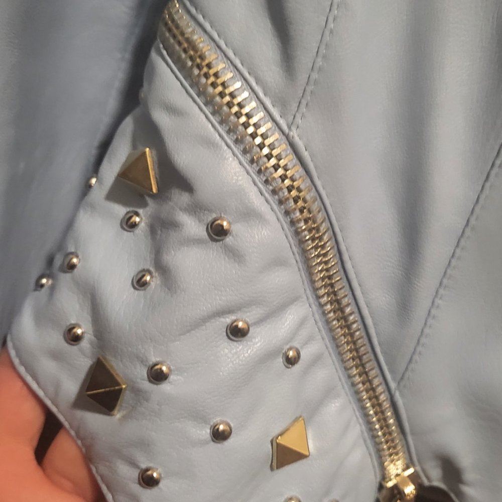 Jacket - Picture 4 of 5